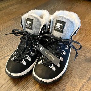 Sorel Out N About Plus Conquest Hiking Boots